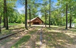 1135 Cook Rd, Texarkana, AR 71854
