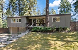 1510 & 1504 W Forest Hills Ct, Spokane, WA 99218
