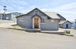 120.5 N MAIN AVE, White Salmon, WA 98672