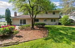 2932 Crestwood Drive, East Lansing, MI 48823