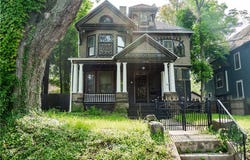 150 Euclid Ave, Sharon, PA 16146