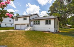 5098 Brownlee, Lilburn, GA 30047