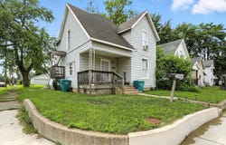 1127-1129 S 18th Street, New Castle, IN 47362