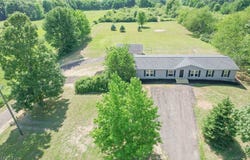 4611 Parks Avenue NE, Louisville, OH 44641