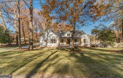 327 Pine Circle, Monroe, GA 30655
