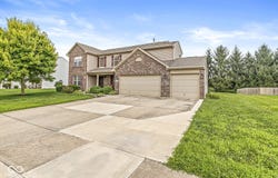 6332 Surrey Court, Anderson, IN 46013