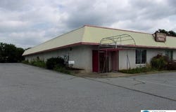 3665 Macarthur Road, Whitehall Twp, PA 18052