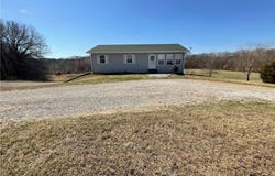 7250 SE Bobby Road, Cameron, MO 64429