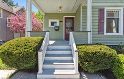 162 S Cedar Street, Oberlin, OH 44074