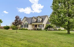 223 Kidwell Road, Ewing, KY 41039