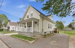 31 Wilbur, Taunton, MA 02780