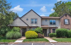 1111 HICKORY COURT, MONMOUTH JUNCTION, NJ 08852