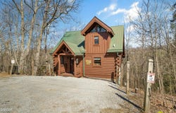 1906 Buckeye View Way, Sevierville, TN 37876