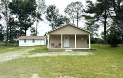 410 Old Mail Rd, Crossville, TN 38555