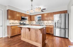 900 Timberwood Drive, Radcliff, KY 40160