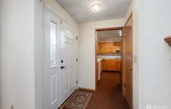 926 7th Street SW, Puyallup, WA 98371