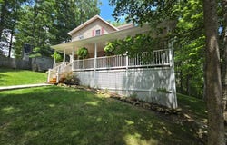 200 Adam St., SHADY SPRING, WV 25918