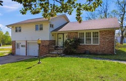 222 SE 3rd Street, Pryor, OK 74361
