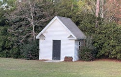 387 Tanglewood Dr, Moultrie, GA 31768