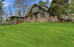 10 Hamilton Hill, Glocester, RI 02829