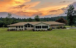 1856 Evitts Creek Road, Bedford, PA 15522