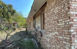 489 N Carter Street, Healdton, OK 73438