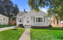 10533 W Everett Cir, West Allis, WI 53214