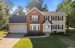 17 Beaujolais Drive, Florissant, MO 63031