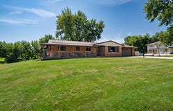 25857 Toboggan Avenue, Hopedale, IL 61747
