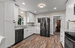 372 E Jefferson Ave, Priest River, ID 83856