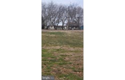 12 PHILLIP DRIVE, SALEM, NJ 08079