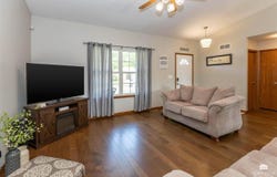 424 Stone Grove Drive, Manhattan, KS 66503