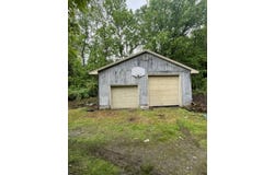 24 McKnight Hill Rd, Salem, NY 12865