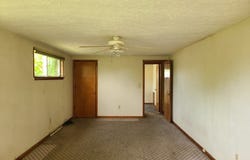 213 Fernwood Boulevard, Alliance, OH 44601