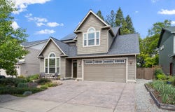 1821 Summer Place, Talent, OR 97540