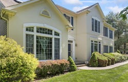 1 Camellia Court, Holmdel, NJ 07733