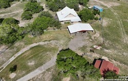 571 FM 799, George West, TX 78022