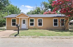 1104 Madison Street, Cleburne, TX 76033