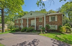 6 Persimmon Way, Springfield Twp., NJ 07081-3606