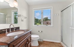 493 DEAN DRIVE, KENNETT SQUARE, PA 19348
