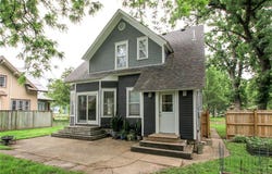 526 Hassan Street SE, Hutchinson, MN 55350