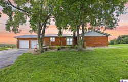 1884 Moss Road, Campbellsville, KY 42718