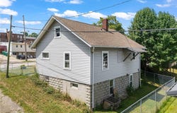 16 S State Street, Rittman, OH 44270