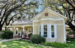 303 E Mclain, Iredell, TX 76649
