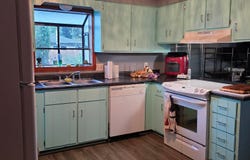 712 S Barnes Avenue, Springfield, MO 65802