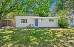 1325 E 5th N, Mountain Home, ID 83647