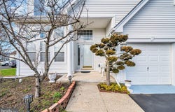 85 MIRAGE BOULEVARD, BARNEGAT, NJ 08005