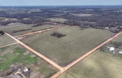 5201 Snyder  COVE, Gentry, AR 72734