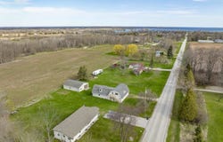 2965 S STEVENSON PIER Road, STURGEON BAY, WI 54204