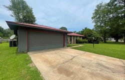 103 Thames Court, Idabel, OK 74745